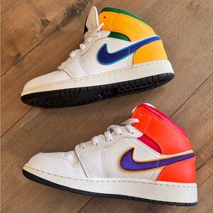 Air Jordan 1 Mid GS 'White Court Purple Teal'